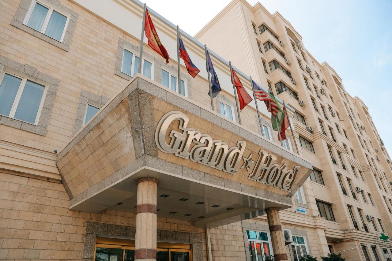 Grand Hotel Bischkek Exterior foto
